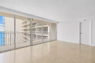 7601 E Treasure Dr, North Bay Village, FL 33141 - Photo 10