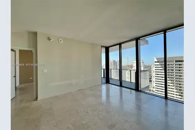 88 SW 7th St #1808, Miami, FL 33130 - Photo 2
