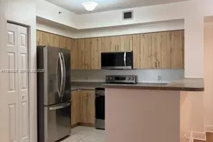 8000 N Nob Hill Rd, Tamarac, FL 33321 - Photo 10