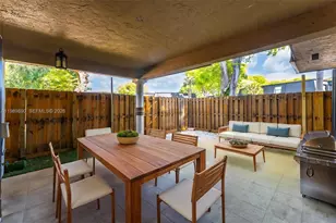 14210 SW 94th Cir Ln, Miami, FL 33186 - Photo 4