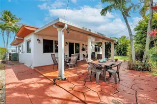 5660 W 13th Ct, Hialeah, FL 33012 - Photo 26