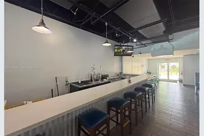12950 W Dixie Hwy, North Miami, FL 33161 - Photo 6