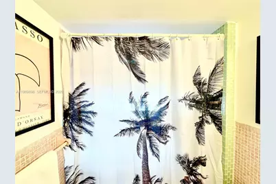 221 Meridian Ave #410, Miami Beach, FL 33139 - Photo 18