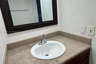 10500 SW 108th Ave, Miami, FL 33176 - Photo 6