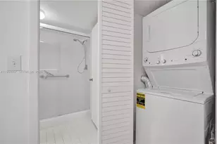 9511 Weldon Cir, Tamarac, FL 33321 - Photo 24