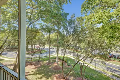 9511 Weldon Cir #G306, Tamarac, FL 33321 - Photo 22