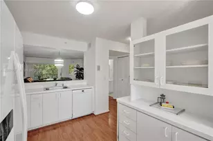 9511 Weldon Cir, Tamarac, FL 33321 - Photo 6