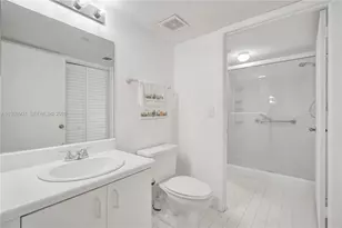 9511 Weldon Cir, Tamarac, FL 33321 - Photo 24