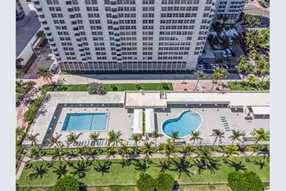 2899 Collins Ave #847, Miami Beach, FL 33140 - Photo 22