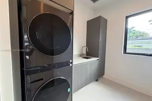 6221 SW 60th St, South Miami, FL 33143 - Photo 10