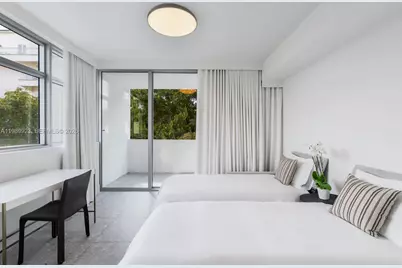 1201 20th St #301, Miami Beach, FL 33139 - Photo 16