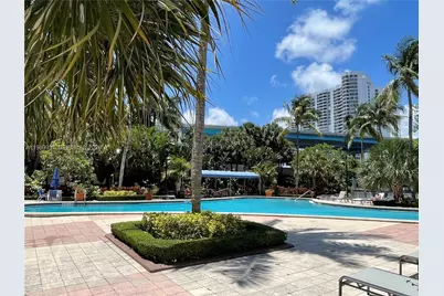 19390 Collins Ave #1405, Sunny Isles Beach, FL 33160 - Photo 40