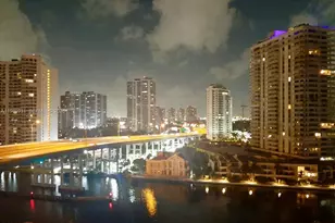 19390 Collins Ave, Sunny Isles Beach, FL 33160 - Photo 36