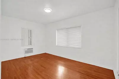 221 NE 48th Ter, Miami, FL 33137 - Photo 10