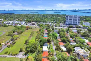 221 NE 48th Terrace, Miami, FL 33137 - Photo 2