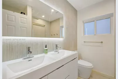 830 NE 72nd St, Miami, FL 33138 - Photo 20
