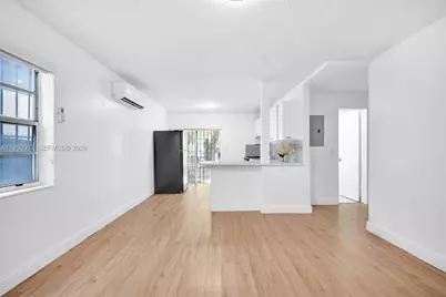 641 NW 2nd St #1, Miami, FL 33128 - Photo 4