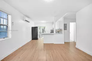 641 NW 2nd St, Miami, FL 33128 - Photo 4