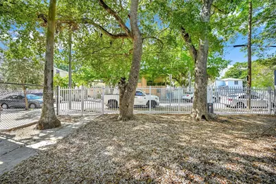 641 NW 2nd St #1, Miami, FL 33128 - Photo 22