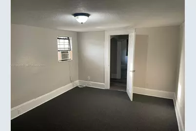 1129 Grothe St, Jacksonville, FL 32209 - Photo 4