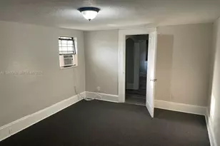 1129 Grothe St, Jacksonville, FL 32209 - Photo 4