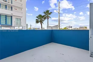 7600 Collins Ave, Miami Beach, FL 33141 - Photo 30