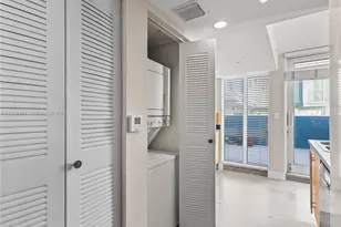 7600 Collins Ave, Miami Beach, FL 33141 - Photo 26