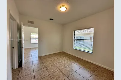 1027 NE 10th Ave #3, Fort Lauderdale, FL 33304 - Photo 20