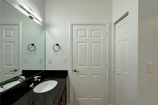 1027 NE 10th Ave, Fort Lauderdale, FL 33304 - Photo 12