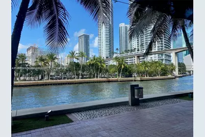 175 SW 7th St #1612, Miami, FL 33130 - Photo 16