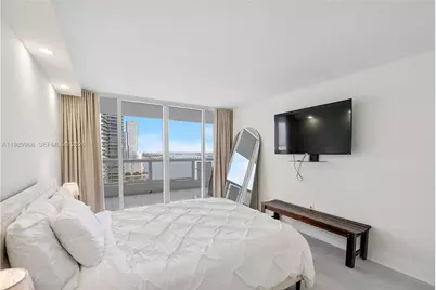 1717 N Bayshore Dr #A-3050, Miami, FL 33132 - Photo 4