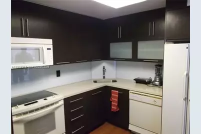 2333 Brickell Ave #2614, Miami, FL 33129 - Photo 16