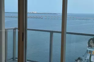 1155 Brickell Bay Dr, Miami, FL 33131 - Photo 12