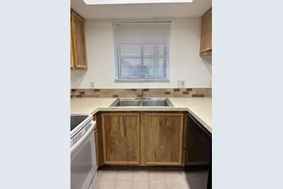 8444 Shadow Ct #4-3, Coral Springs, FL 33071 - Photo 4