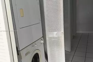 3834 SW 107th Ave, Miami, FL 33165 - Photo 2