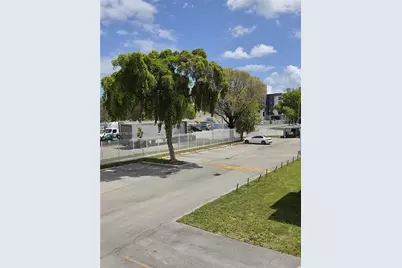 1990 NW 4th Ct #7, Miami, FL 33136 - Photo 18