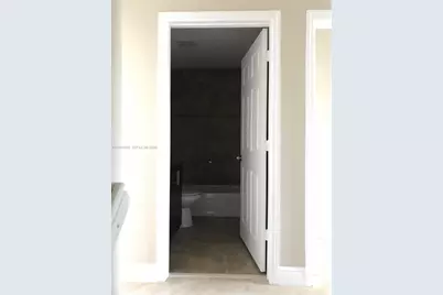 1990 NW 4th Ct #7, Miami, FL 33136 - Photo 8