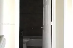 1990 NW 4th Ct, Miami, FL 33136 - Photo 8