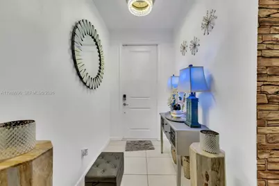 330 NW 33rd Ln, Pompano Beach, FL 33069 - Photo 4