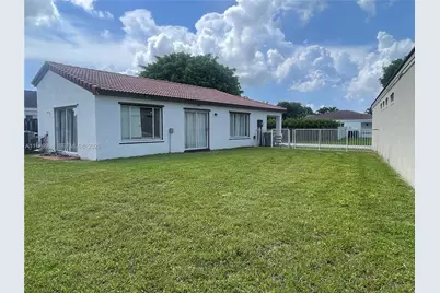 14252 SW 175th Ter, Miami, FL 33177 - Photo 2