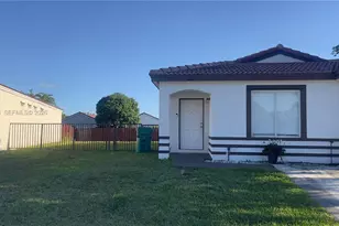 14252 SW 175th Terrace, Miami, FL 33177 - Photo 4