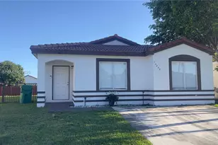 14252 SW 175th Terrace, Miami, FL 33177 - Photo 2