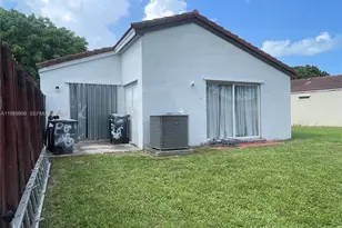 14252 SW 175th Terrace, Miami, FL 33177 - Photo 8