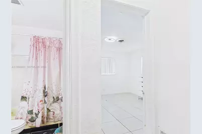 1713 SW 11th Ct, Fort Lauderdale, FL 33312 - Photo 18