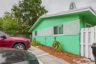 1713 SW 11th Ct, Fort Lauderdale, FL 33312 - Photo 4