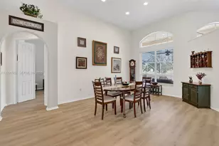 1845 NW 139th Terrace, Pembroke Pines, FL 33028 - Photo 14
