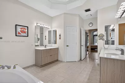 1845 NW 139th Ter, Pembroke Pines, FL 33028 - Photo 32