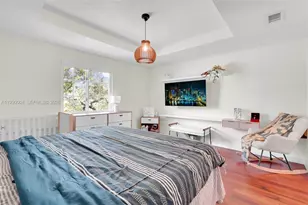 738 NE 90th St, Miami, FL 33138 - Photo 14