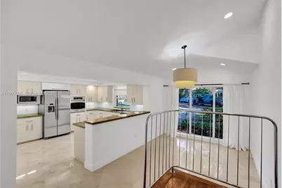 20 NW 101st St, Miami Shores, FL 33150 - Photo 8