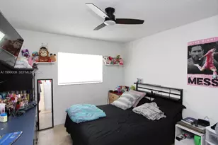 10760 SW 28th St, Miami, FL 33165 - Photo 12